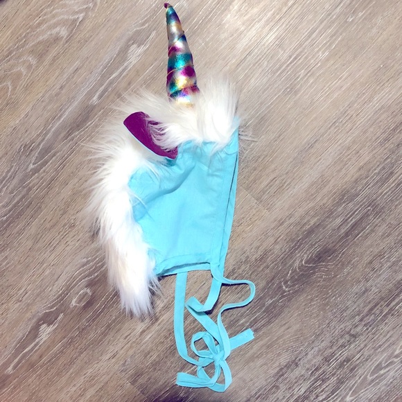 Unicorn Bonnet - Picture 1 of 2